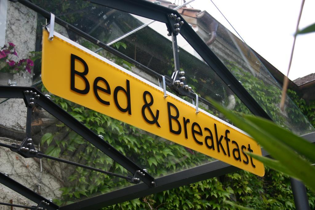 דירות Bed & Kitchen בורגאו חדר תמונה
